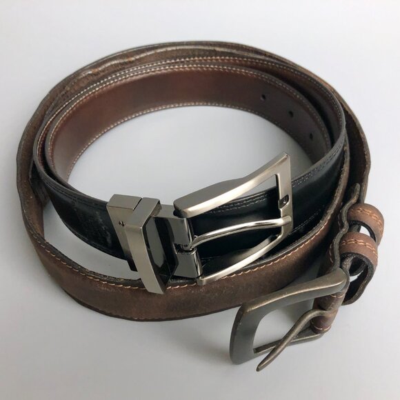2 Pack Leather Belts Like New 1 Reversible and 1 Rustic (very nice) - Picture 3 of 13